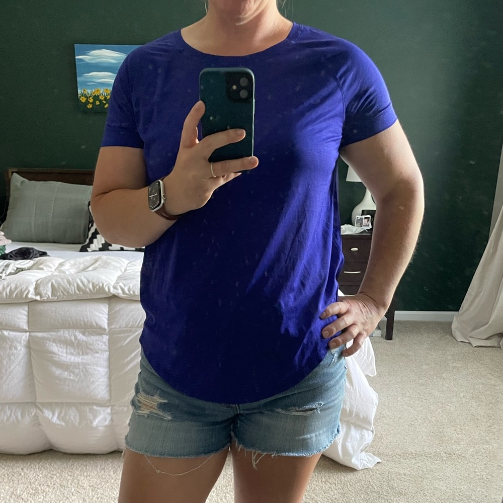 Athleta sz M blue athletic shirt